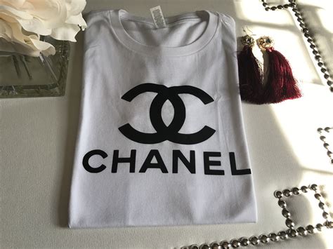 chanel shirt dames|authentic Chanel t shirt.